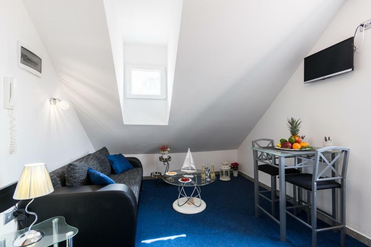 Nona Lena Studio Apartment Split Bagian luar foto